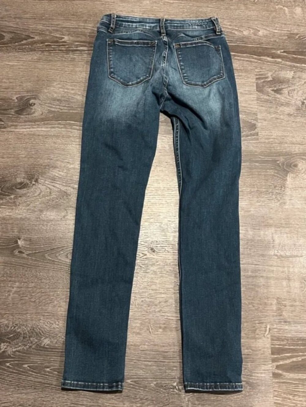 Vigoss distressed jeans size 27 - Picture 2 of 4